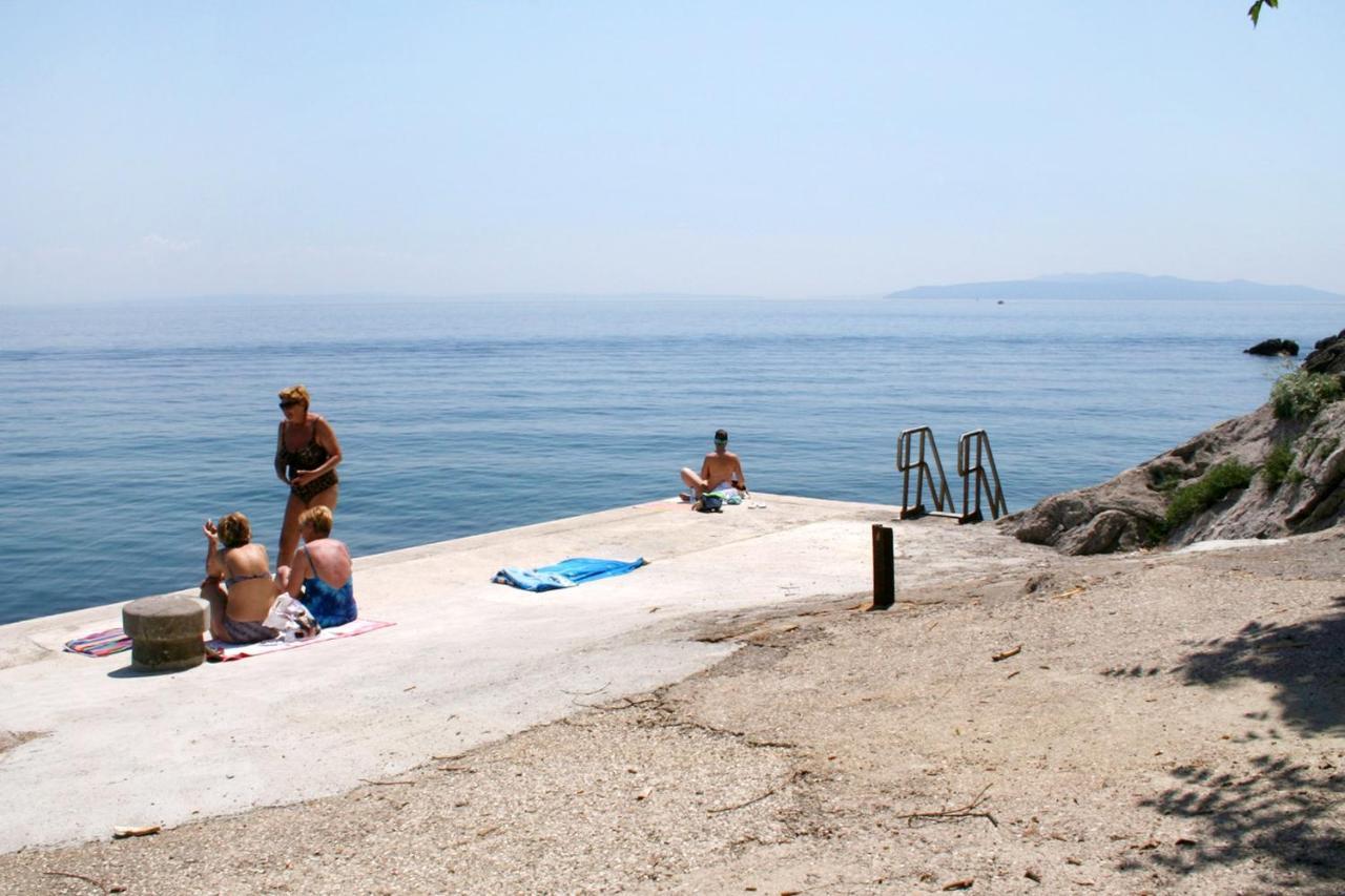 Apartments With A Parking Space Icici, Opatija - 14155 ภายนอก รูปภาพ